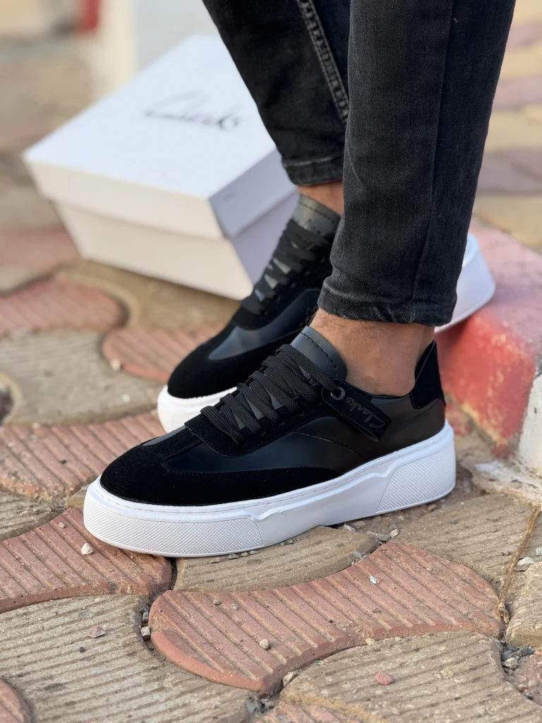 clarks-noir